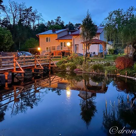 Gospodarstwo Agroturystyczne Pod Lasem Maria Plazio Narol Exterior foto